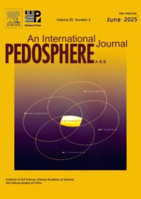 Pedosphere杂志